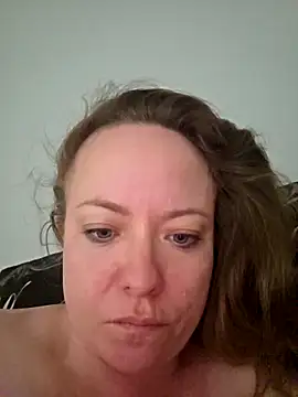 julimonroe online show from 19, 4, 2026