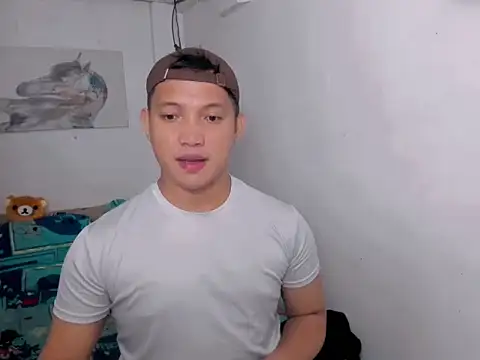 Snapshot of xSebastian19 chatting on 1, 5, 2026 xSebastian19 online show from 1, 5, 2026