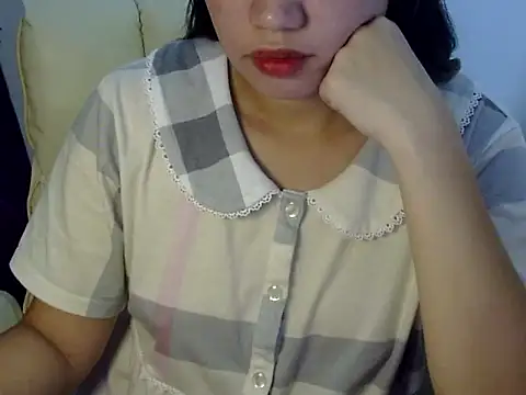    zurIII09  online show from 21, 9, 2025