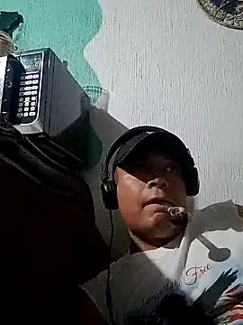 Snapshot of Noctucrasy247 chatting on 19, 12, 2024 Noctucrasy247 online show from 19, 12, 2024