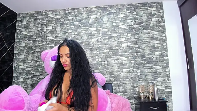 Snapshot of HeidyWillss chatting on 8, 1, 2025 HeidyWillss online show from 8, 1, 2025