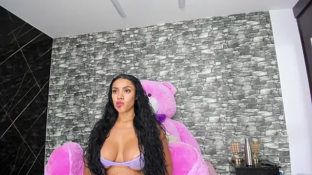 Snapshot of HeidyWillss chatting on 10, 1, 2025 HeidyWillss online show from 10, 1, 2025