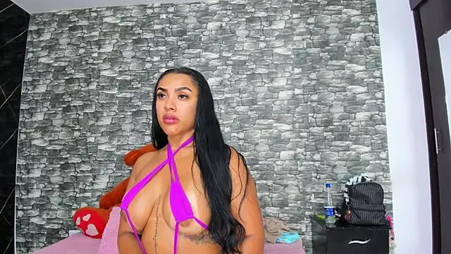 Snapshot of HeidyWillss chatting on 20, 9, 2025 HeidyWillss online show from 20, 9, 2025