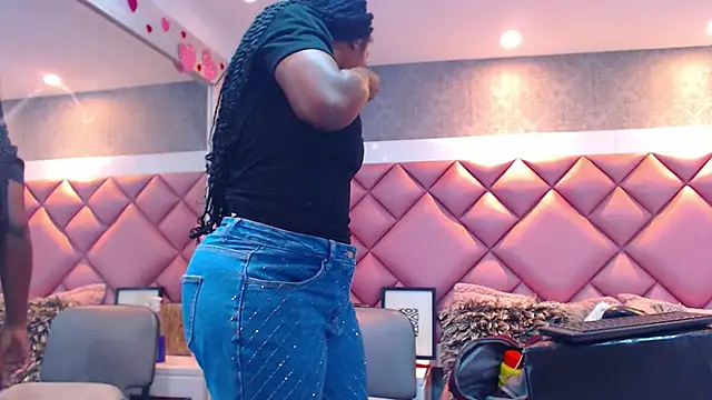 DanielaDuff online show from 15, 2, 2026