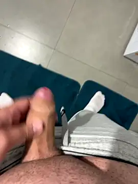 Snapshot of Vld121 chatting on 2, 11, 2025 Vld121 online show from 2, 11, 2025