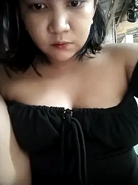 milkytitsmom4u online show from 1, 10, 2025