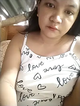 milkytitsmom4u online show from 1, 3, 2026