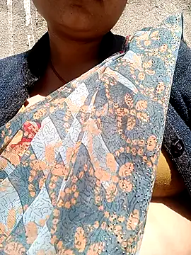 Snapshot of Lattika-Bhabhi chatting on 13, 2, 2025 Lattika-Bhabhi online show from 13, 2, 2025