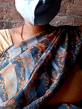 Snapshot of Lattika-Bhabhi chatting on 27, 2, 2025 Lattika-Bhabhi online show from 27, 2, 2025