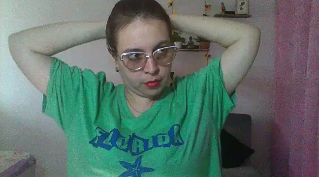 Snapshot of lorenitabella chatting on 6, 3, 2025 lorenitabella online show from 6, 3, 2025