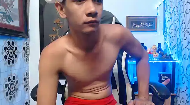Snapshot of asianmaster27 chatting on 16, 12, 2024 asianmaster27 online show from 16, 12, 2024