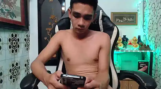 Snapshot of asianmaster27 chatting on 27, 1, 2025 asianmaster27 online show from 27, 1, 2025