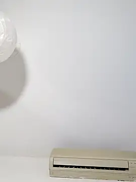 Molly newman6 online show from 8, 11, 2025