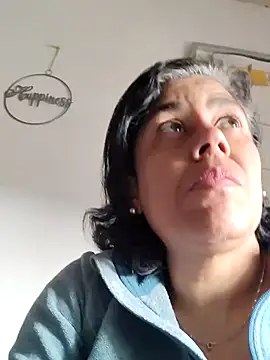 Molly newman6 online show from 1, 4, 2026