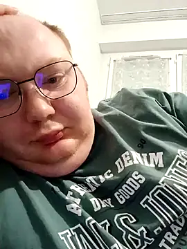 Snapshot of Pierredu14 chatting on 16, 9, 2025 Pierredu14 online show from 16, 9, 2025