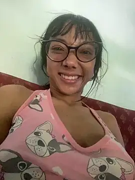 Snapshot of Karmakuro chatting on 23, 9, 2025 Karmakuro online show from 23, 9, 2025