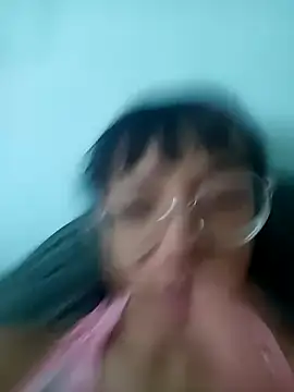 Snapshot of Karmakuro chatting on 25, 10, 2025 Karmakuro online show from 25, 10, 2025