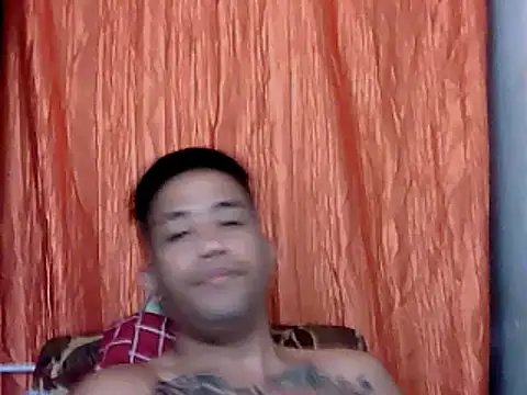 Snapshot of Thyler08 chatting on 28, 12, 2024 Thyler08 online show from 28, 12, 2024