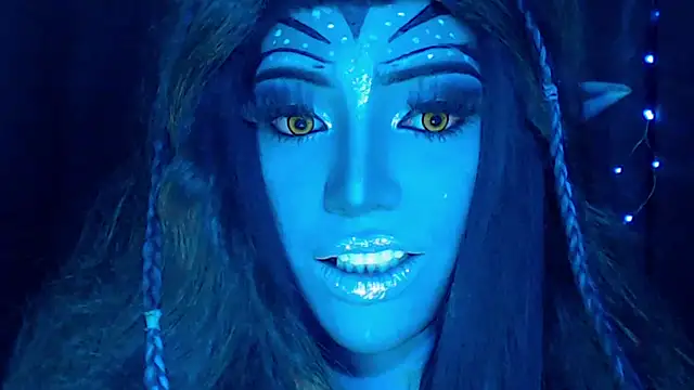 Snapshot of xPATRICIA_ARDEN_AVATAR chatting on 18, 11, 2025 xPATRICIA ARDEN AVATAR online show from 18, 11, 2025