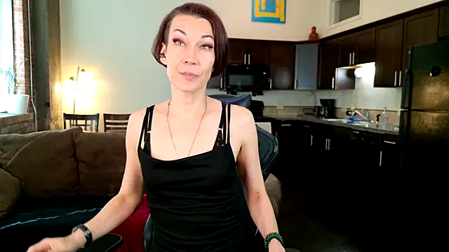 EveEnigma online show from 19, 3, 2025