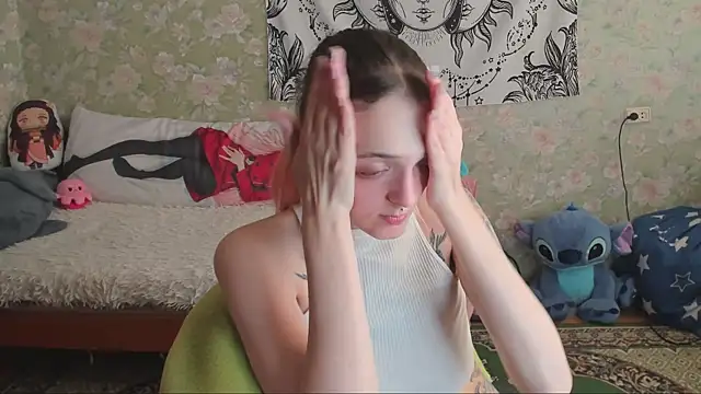 Cutie Adelia online show from 25, 9, 2025