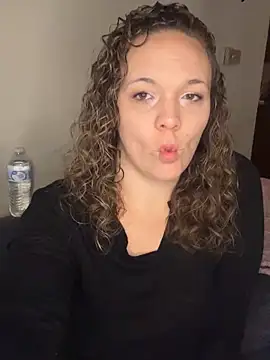 AuroraSummers online show from 22, 2, 2025