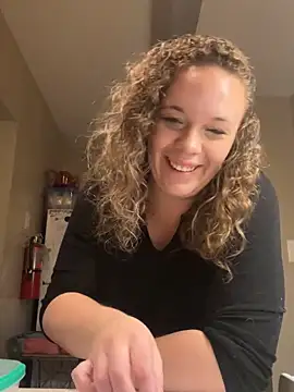 AuroraSummers online show from 14, 3, 2025