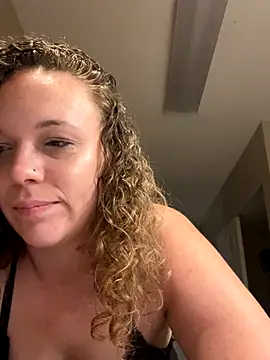 AuroraSummers online show from 24, 9, 2025