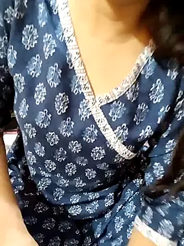 Snapshot of Diya_143 chatting on 21, 3, 2025 Diya 143 online show from 21, 3, 2025