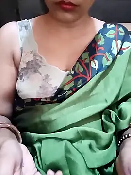 Snapshot of Diya_143 chatting on 27, 9, 2025 Diya 143 online show from 27, 9, 2025