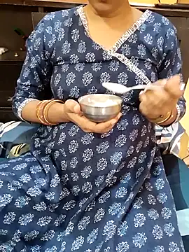 Snapshot of Diya_143 chatting on 7, 10, 2025 Diya 143 online show from 7, 10, 2025