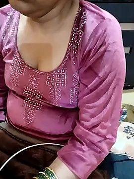 Snapshot of Diya_143 chatting on 13, 11, 2025 Diya 143 online show from 13, 11, 2025