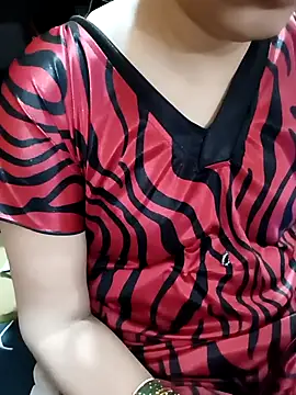 Snapshot of Diya_143 chatting on 16, 11, 2025 Diya 143 online show from 16, 11, 2025