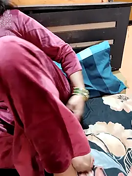 Snapshot of Diya_143 chatting on 26, 11, 2025 Diya 143 online show from 26, 11, 2025