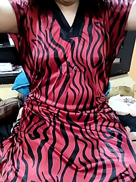 Snapshot of Diya_143 chatting on 27, 11, 2025 Diya 143 online show from 27, 11, 2025