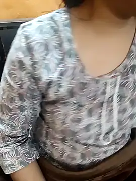 Snapshot of Diya_143 chatting on 29, 11, 2025 Diya 143 online show from 29, 11, 2025