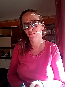 Dettybitch40 online show from 18, 10, 2025