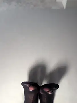 GangBangKitty online show from 18, 4, 2026