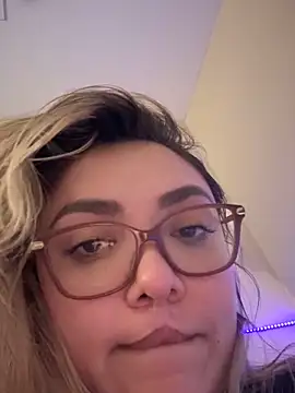 nativepumpkin95 online show from 25, 1, 2025