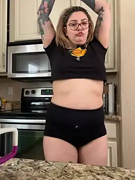 nativepumpkin95 online show from 9, 2, 2025