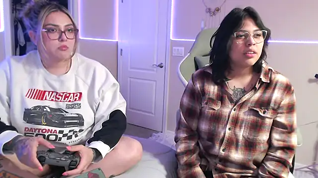 nativepumpkin95 online show from 11, 2, 2025