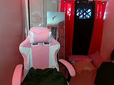 young salsalita online show from 10, 2, 2025