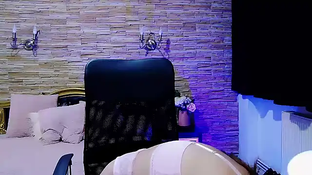 PlayfulElla online show from 28, 1, 2025