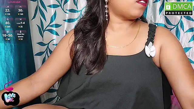 Strip---Queen online show from 11, 2, 2025