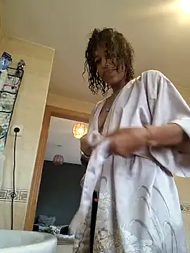 Goldenlace online show from 27, 1, 2025