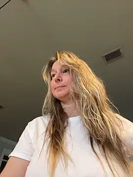 Vivian MayXxX online show from 27, 3, 2026