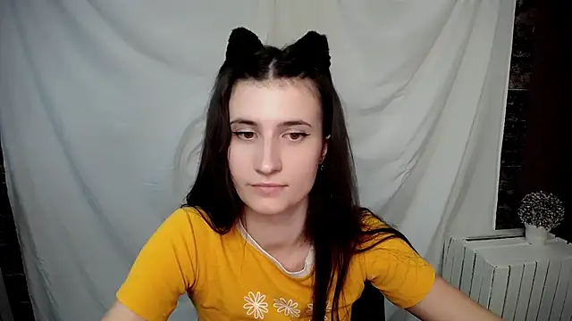 Snapshot of MaryEm976 chatting on 14, 2, 2025 MaryEm976 online show from 14, 2, 2025