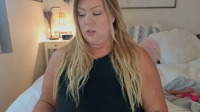 JESS LOVES online show from 19, 9, 2025