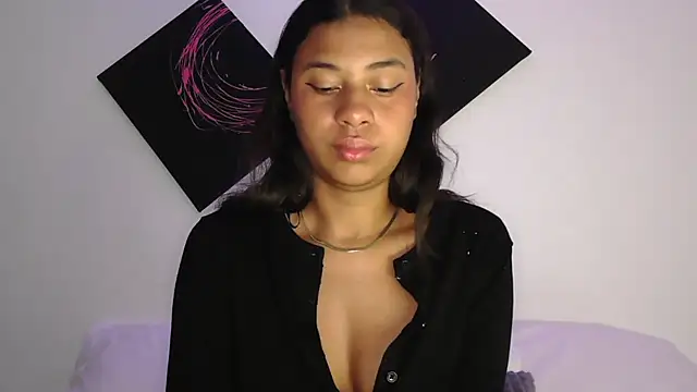 dark enchantress  online show from 25, 10, 2025