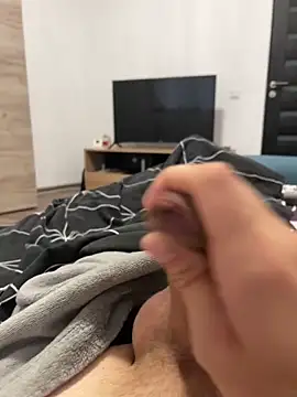 Snapshot of LoudPony chatting on 11, 10, 2025 LoudPony online show from 11, 10, 2025